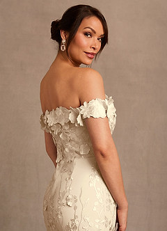 Azazie Lotta Mother of the Bride Dresses Champagne Mermaid Off the Shoulder Lace Dress image6