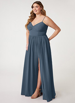 Azazie Zeya Robes de demoiselle d'honneur Robe Trapèze en Mousseline de soie Col V plissé Neptune image8