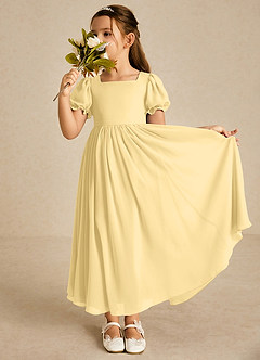 Azazie Joss Robe Demoiselle D'honneur Fillette Robe Trapèze en Mousseline de soie avec manches Beurre image1