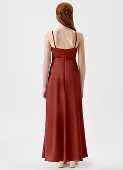 Azazie Kaylee Junior Robe Trapèze en Satiné métallisé avec ceinture Terracotta image2