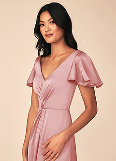 Azazie Soren Robes de demoiselle d'honneur Robe Trapèze en Satin extensible Plissée Rose Poudré image13