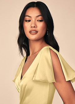 Azazie Soren Robes de demoiselle d'honneur Robe Trapèze en Satin extensible Plissée Beurre image6