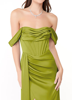 Azazie Amyra Jurken voor bruidsmeisjes Converteerbaar Jurk van Stretch Satijn met Zeemeermin Off the Shoulder Citroengras image7