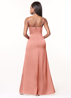 Azazie Maci Vestidos de damas de honor Vestido de Coral de Satén Elástico de Corte en A con Cuello en V plisado image2