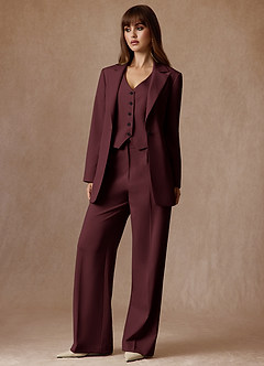 front Rowan Cabernet Traje de tres piezas de alto rendimiento con tejido refinado