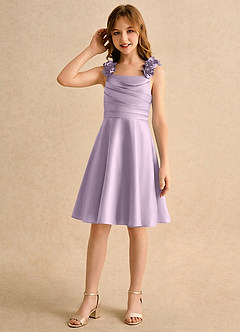 Azazie Resa Girls Formal Vente finale Robe Trapèze en Mat Satiné Plissée Frostiges Flieder image5