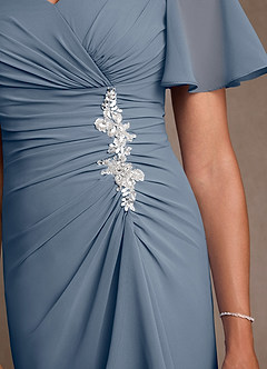 Azazie Suffolk Mère de la mariée Robes Robe Trapèze en Mousseline de soie Plissée Violet Crépusculaire image5