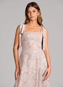 Azazie Debra 신부 들러리 드레스 A라인 포켓이 있는 플로럴 번아웃 바닥 길이 드레스 image2