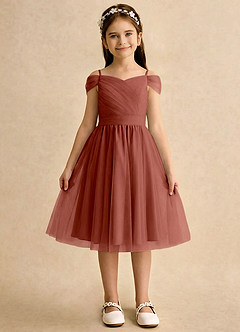 Azazie Lila Girls Formal Robe Demoiselle D'honneur Fillette Robe Trapèze en Tulle Épaule décolletée Auburn image1