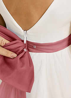 Azazie Kavi 플라워 걸 드레스 A라인 절하다 매트 새틴 티 길이 드레스 image6