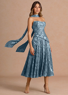 Gabriela Dusty Blue Midi Dress image4