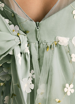 Azazie Elowen Robe Demoiselle D'honneur Fillette Robe Trapèze en Dentelle Encolure en Forme de Cœur Vert Sauge image7