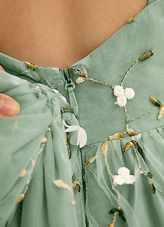 Azazie Bean Robe Demoiselle D'honneur Fillette Robe Princesse en Tulle Sans manches Matcha image6