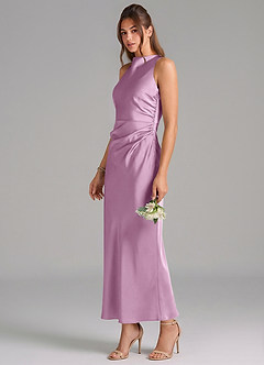 Azazie Evadne Vestidos de damas de honor Vestido de Glicinia de Satén Elástico de Corte Recto con Plisado image1