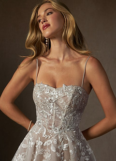 Azazie Keri Robes de mariée Robe Princesse en Dentelle Sans bretelles Blanc Diamant Caramel image3