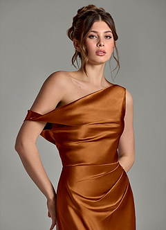 Azazie Emerson 신부 들러리 드레스 인어 오프 더 숄더 메탈릭 새틴 바닥 길이 드레스 image7