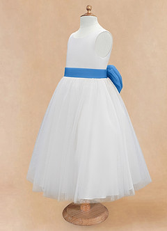 Azazie Kavi Robe Demoiselle D'honneur Fillette Robe Trapèze en Mat Satiné Arc Ivoire Geai Bleu image9
