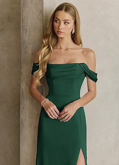 Azazie Saige Vestidos de damas de honor Vestido de Verde Oscuro de Satén Elástico de Corte Recto con Vestidos sin tirantes image2
