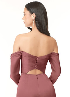 Azazie Hallie Vestidos de damas de honor Vestido de Amatista de Satén Elástico de Corte Recto Convertible con Manga larga con hombros descubiertos image7
