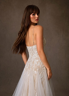 Azazie Lumina Vestidos de novia Vestido Blanco Diamante Nude de Encaje de Línea A con Escote corazón image6