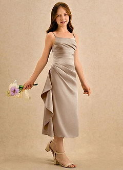 Azazie Canna Girls Formal Robe Demoiselle D'honneur Fillette Robe Trapèze en Satin extensible Plissée Taupe image3