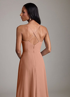 Azazie Naeem Vestidos de damas de honor Vestido de Bronceador de Gasa de Corte en A con Cuello en V fruncido image7