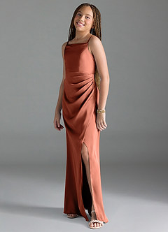 Azazie Leonis Junior Robe Trapèze en Satin extensible Plissée Argile image4