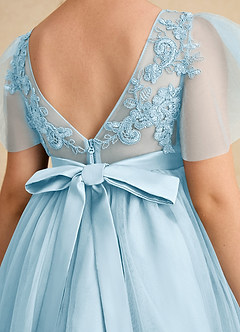 Azazie Queenie Robe Demoiselle D'honneur Fillette Robe Trapèze en Dentelle Bleu Ciel image6