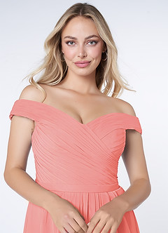 Azazie Audrianna Vestidos de damas de honor Vestido de Coral de Gasa de Corte en A Convertible con Hombros descubiertos image5