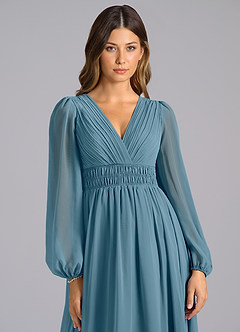 Azazie Palerma Robes de demoiselle d'honneur Robe Trapèze en Mousseline de soie Manche longue Bermude image6