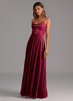 Azazie Sarella Vestidos de damas de honor Vestido de Borgoña de terciopelo de Corte en A con Plisado image1