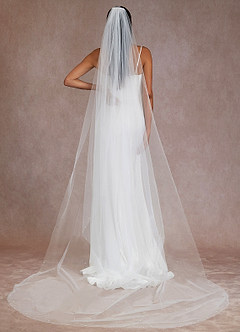 front Abalina Pearl Cathedral Veil