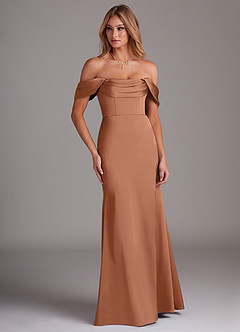 Azazie Saige Jurken voor bruidsmeisjes Jurk van Stretch Satijn met Kolom Off the Shoulder Bronzeertint image4