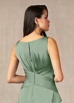 Azazie Viola vestidos de madre de la novia Vestido de Matcha de Satén Elástico de Corte en A con Plisado image4