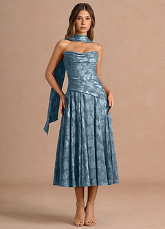 Gabriela Dusty Blue Midi Dress image3
