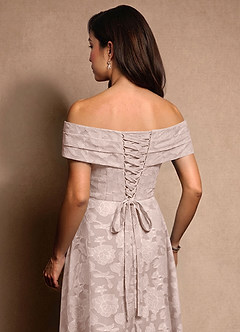 Azazie New Britain Mère de la mariée Robes Robe Trapèze en Blumen-Burnout Plissée Rose Pâle image7