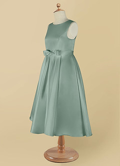 Azazie Coco Blumenmädchenkleider A-Linie Schleifen Matte Satin Kleid Silberner Salbei image10