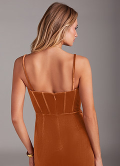 Azazie Larisa Vestidos de damas de honor Vestido de Naranja Quemada de terciopelo de Corte Recto Convertible con Sin tirantes image8