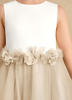 Azazie Louisa Blumenmädchenkleider A-Linie ärmellos Tüll Kleid Elfenbein Champagner image6