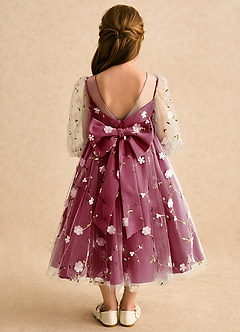 Azazie Elowen Robe Demoiselle D'honneur Fillette Robe Trapèze en Dentelle Encolure en Forme de Cœur Bourgogne image2