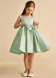 Azazie Jessie Robe Demoiselle D'honneur Fillette Robe Trapèze en Mat Satiné Arc Vert Sauge image3