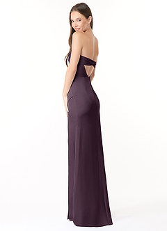 Azazie Leonis Robes de demoiselle d'honneur Robe Sirène Convertible en Satin extensible Plissée Prune image7