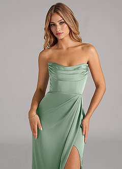Azazie Johana Jurken voor bruidsmeisjes Converteerbaar Jurk van Stretch Satijn met Zeemeermin Off the Shoulder Agave image2