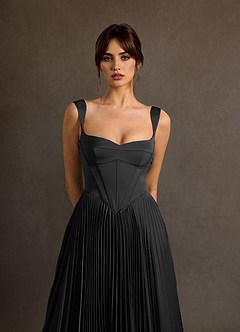 Azazie Dean Vestidos de noiva Vestido Preto de Cetim elástico de Bainha com Decote Coração image3