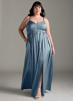 Azazie Alia Robes de demoiselle d'honneur Robe Trapèze en Satin extensible Plissée Bleu Poussiéreux image10