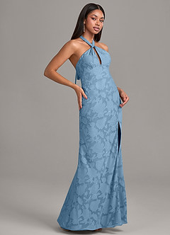Azazie Ailany Vestidos de damas de honor Vestido de Azul Acero de Devorado Floral de Corte en A con Plisado image5