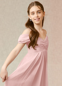 Azazie Kaitlynn Junior Robe Trapèze en Mousseline de soie Épaule décolletée Rose Poudré image6