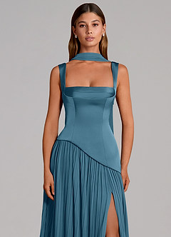 Azazie Stephanie Vestidos de madrinha de casamento Vestido Bermudas de Cetim elástico de Linha A com Plissado image6