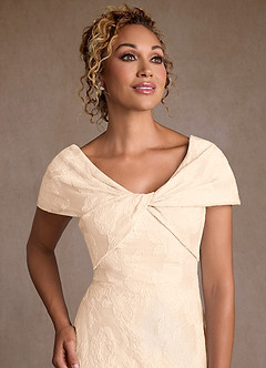Azazie Amallia Moeder van de bruid jurken Zeemeermin Jurk van Bloemenjacquard Off the Shoulder Crème Jacquard image6