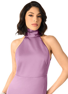 Azazie x Delaney Robes de demoiselle d'honneur Robe Fourreau en Satin extensible Col Haut Glycine image3